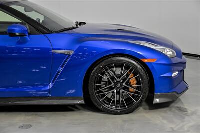 2024 Nissan GT-R Skyline Edition-RARE-ONLY 300 MILES!   - Photo 15 - Joliet, IL 60435