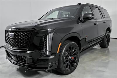 2025 Cadillac Escalade-V   - Photo 6 - Joliet, IL 60435