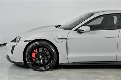 2023 Porsche Taycan GTS Sport Turismo-FULL SATIN PPF-CHALK ON RED!   - Photo 7 - Joliet, IL 60435