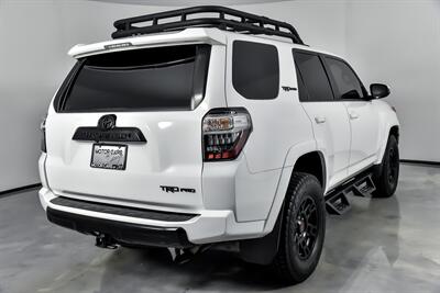 2019 Toyota 4Runner TRD Pro   - Photo 12 - Joliet, IL 60435