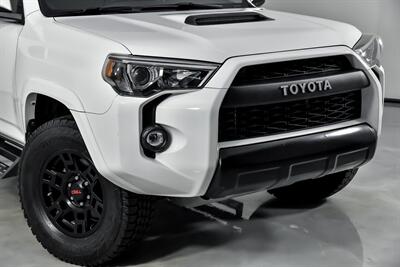 2019 Toyota 4Runner TRD Pro   - Photo 3 - Joliet, IL 60435