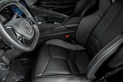 2025 Chevrolet Corvette Stingray   - Photo 24 - Joliet, IL 60435