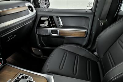 2024 Mercedes-Benz G 550-FACTORY MATTE BLACK!   - Photo 38 - Joliet, IL 60435