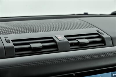 2021 Land Rover Defender 110 X-Dynamic HSE   - Photo 31 - Joliet, IL 60435