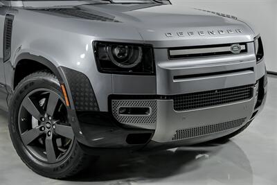 2021 Land Rover Defender 110 X-Dynamic HSE   - Photo 3 - Joliet, IL 60435