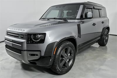 2021 Land Rover Defender 110 X-Dynamic HSE   - Photo 6 - Joliet, IL 60435