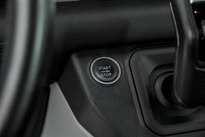 2021 Land Rover Defender 110 X-Dynamic HSE   - Photo 40 - Joliet, IL 60435