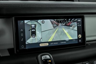 2021 Land Rover Defender 110 X-Dynamic HSE   - Photo 34 - Joliet, IL 60435