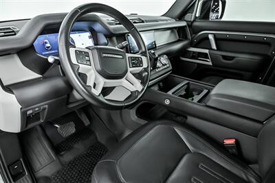 2021 Land Rover Defender 110 X-Dynamic HSE   - Photo 20 - Joliet, IL 60435