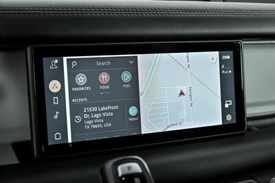 2021 Land Rover Defender 110 X-Dynamic HSE   - Photo 35 - Joliet, IL 60435