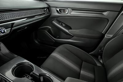 2022 Honda Civic Sport   - Photo 38 - Joliet, IL 60435