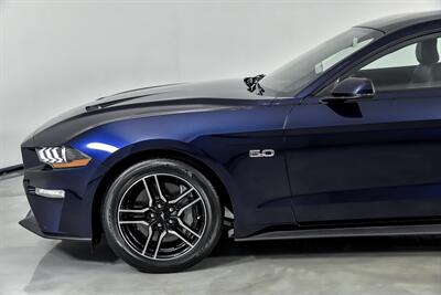 2019 Ford Mustang GT   - Photo 7 - Joliet, IL 60435