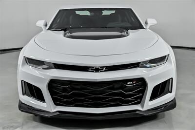 2023 Chevrolet Camaro ZL1   - Photo 5 - Joliet, IL 60435