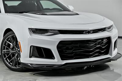 2023 Chevrolet Camaro ZL1   - Photo 3 - Joliet, IL 60435