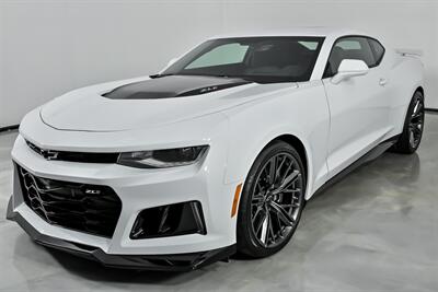 2023 Chevrolet Camaro ZL1   - Photo 6 - Joliet, IL 60435