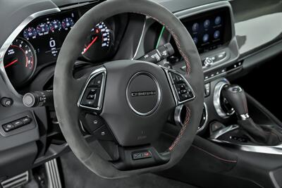 2023 Chevrolet Camaro ZL1   - Photo 24 - Joliet, IL 60435