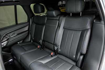 2024 Land Rover Range Rover P530 SE-FULL CARBON KIT & WHEELS! - Photo 25 - Joliet, IL 60435