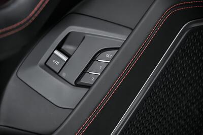 2020 Lamborghini Urus - Photo 19 - Joliet, IL 60435