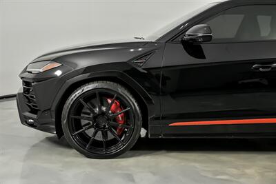 2020 Lamborghini Urus - Photo 7 - Joliet, IL 60435