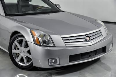 2005 Cadillac XLR   - Photo 3 - Joliet, IL 60435