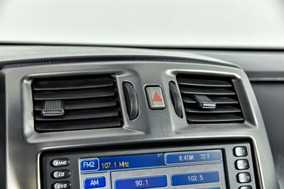 2005 Cadillac XLR   - Photo 34 - Joliet, IL 60435
