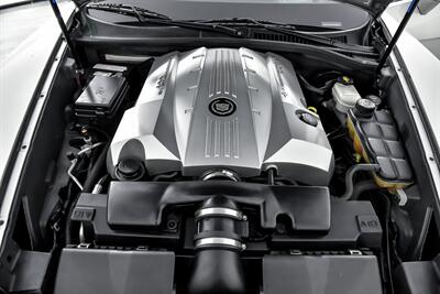 2005 Cadillac XLR   - Photo 17 - Joliet, IL 60435