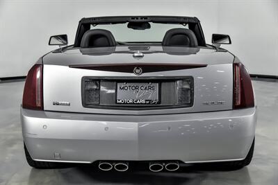 2005 Cadillac XLR   - Photo 11 - Joliet, IL 60435