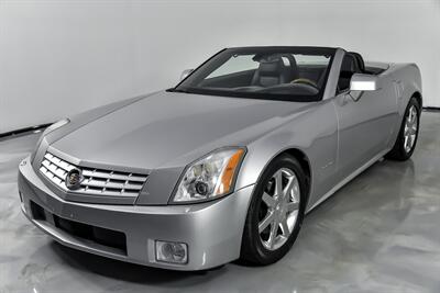 2005 Cadillac XLR   - Photo 6 - Joliet, IL 60435
