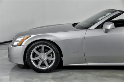 2005 Cadillac XLR   - Photo 7 - Joliet, IL 60435