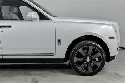2019 Rolls-Royce Cullinan -WHITE ON WHITE!   - Photo 15 - Joliet, IL 60435