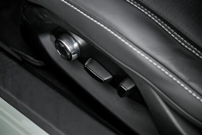 2024 Chevrolet Corvette Stingray   - Photo 29 - Joliet, IL 60435