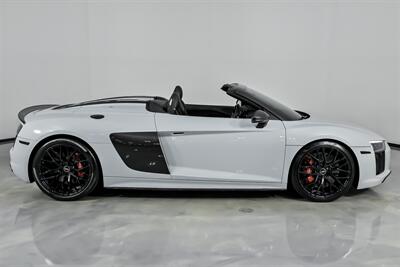 2018 Audi R8 5.2 quattro V10 Plus Spyder   - Photo 14 - Joliet, IL 60435