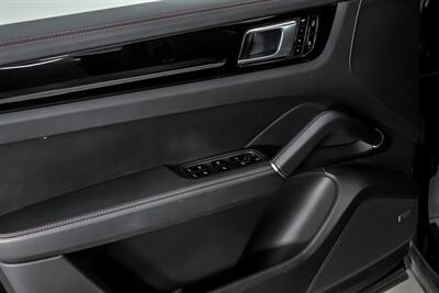 2019 Porsche Cayenne S   - Photo 18 - Joliet, IL 60435