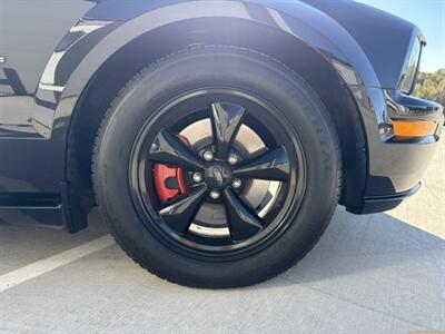 2006 Ford Mustang GT Premium   - Photo 37 - Statesville, NC 28677