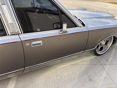 1988 Lincoln Town Car Cartier   - Photo 23 - Statesville, NC 28677