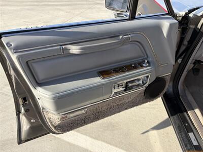 1988 Lincoln Town Car Cartier   - Photo 62 - Statesville, NC 28677