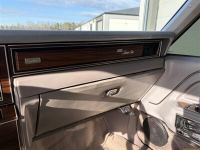 1988 Lincoln Town Car Cartier   - Photo 70 - Statesville, NC 28677