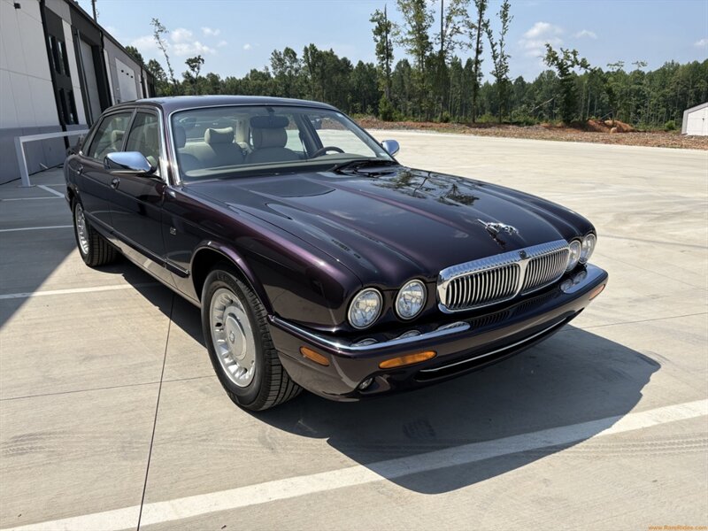 1999 Jaguar Vanden Plas  
