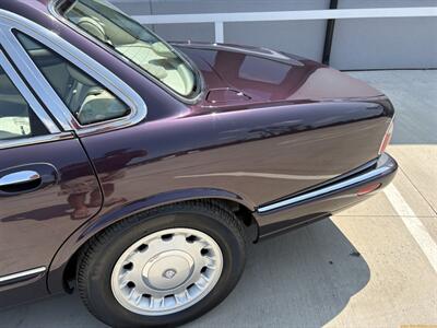 1999 Jaguar Vanden Plas - Photo 15 - Statesville, NC 28677