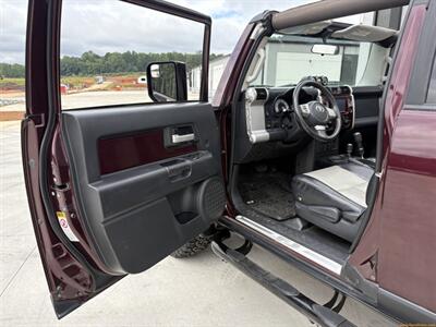 2007 Toyota FJ Cruiser Convertible   - Photo 57 - Statesville, NC 28677
