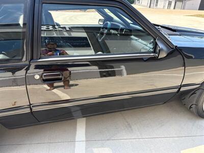 1990 Ford Mustang GT   - Photo 17 - Statesville, NC 28677