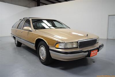 1996 Buick Roadmaster Estate   - Photo 2 - Mooresville, NC 28117