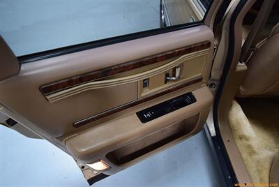 1996 Buick Roadmaster Estate   - Photo 70 - Mooresville, NC 28117