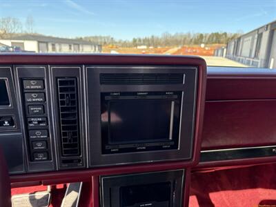 1988 Buick Reatta Coupe   - Photo 59 - Statesville, NC 28677