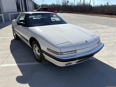 1988 Buick Reatta Coupe   - Photo 2 - Statesville, NC 28677