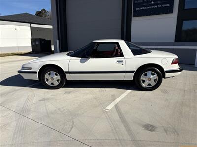 1988 Buick Reatta Coupe   - Photo 13 - Statesville, NC 28677