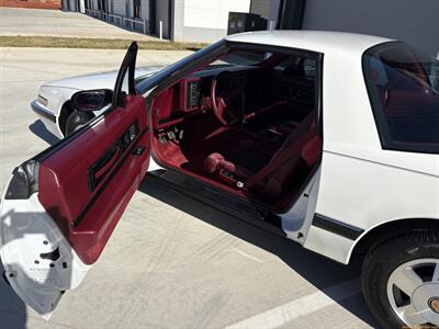 1988 Buick Reatta Coupe   - Photo 53 - Statesville, NC 28677