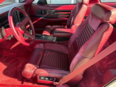 1988 Buick Reatta Coupe - Photo 6 - Statesville, NC 28677