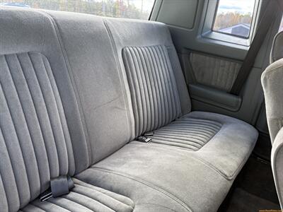 1985 Pontiac Grand Prix LE   - Photo 66 - Statesville, NC 28677