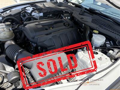 2020 Ford Mustang EcoBoost Premium - Photo 11 - Statesville, NC 28677